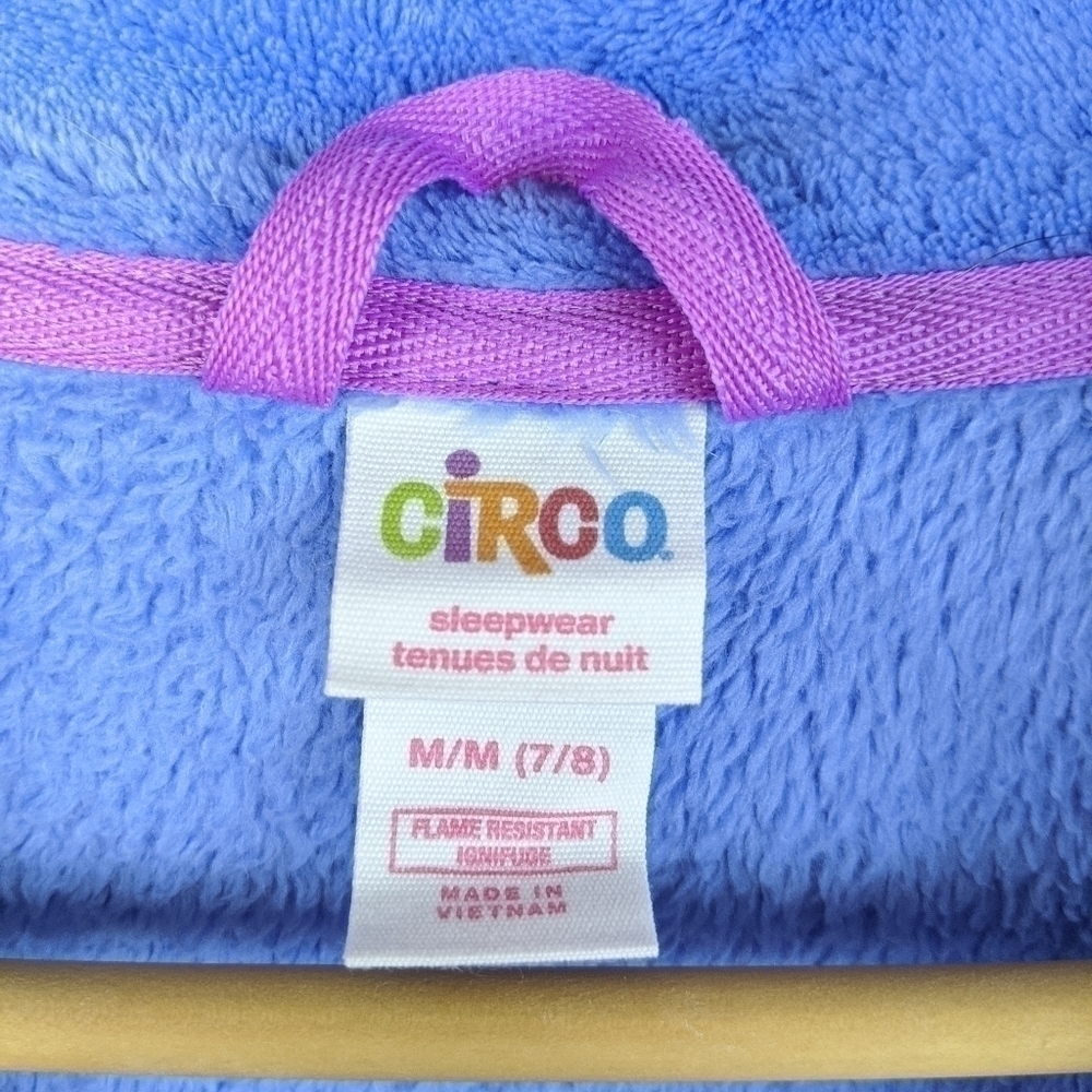 Circo Blue/Pink Fuzzy Robe - Picture 4 of 4